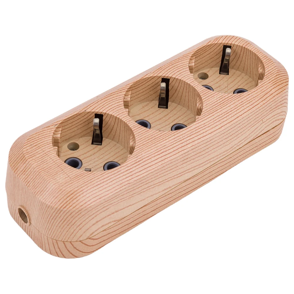 Розеточная колодка TDM Эко SQ1806-0048