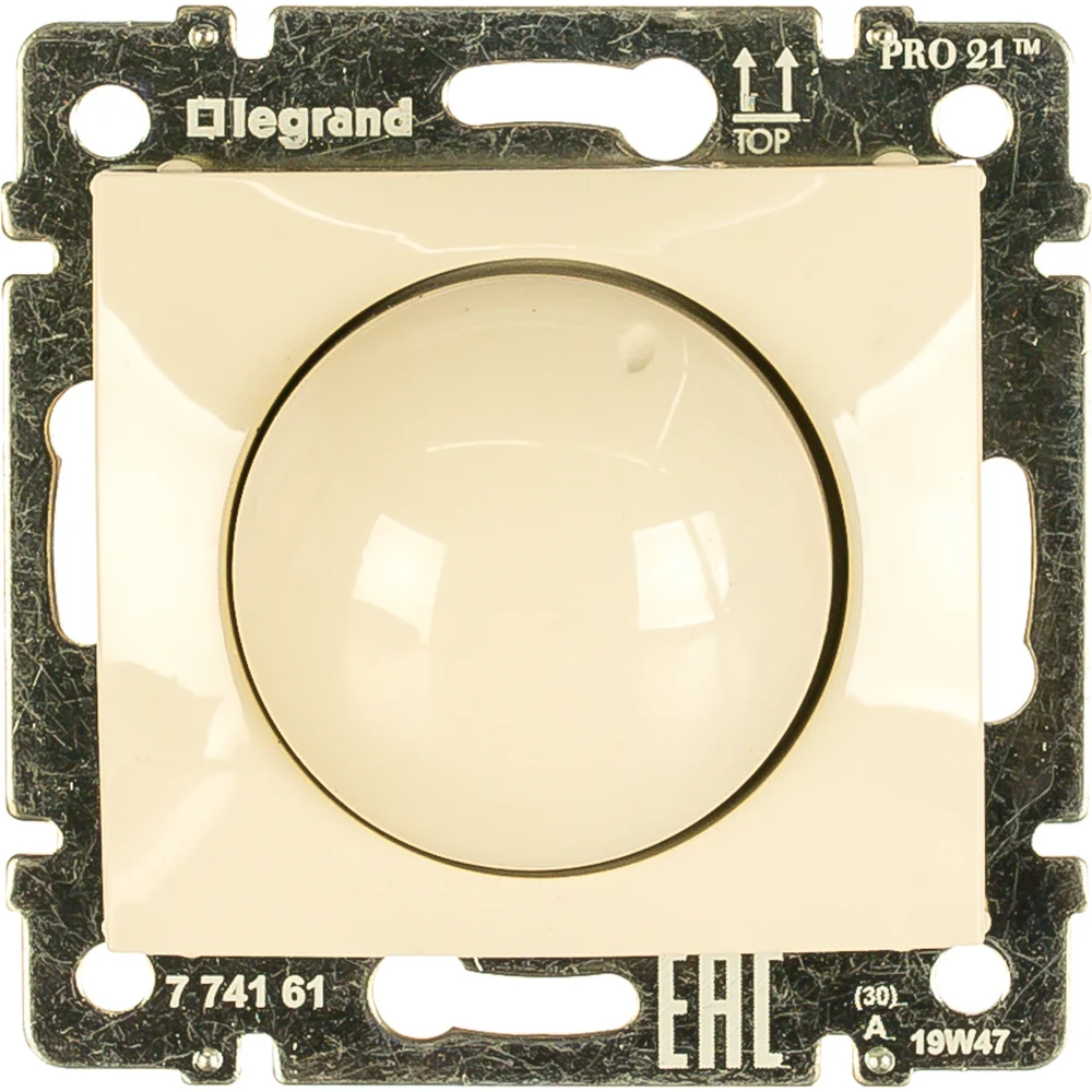Светорегулятор Legrand Valena 774161