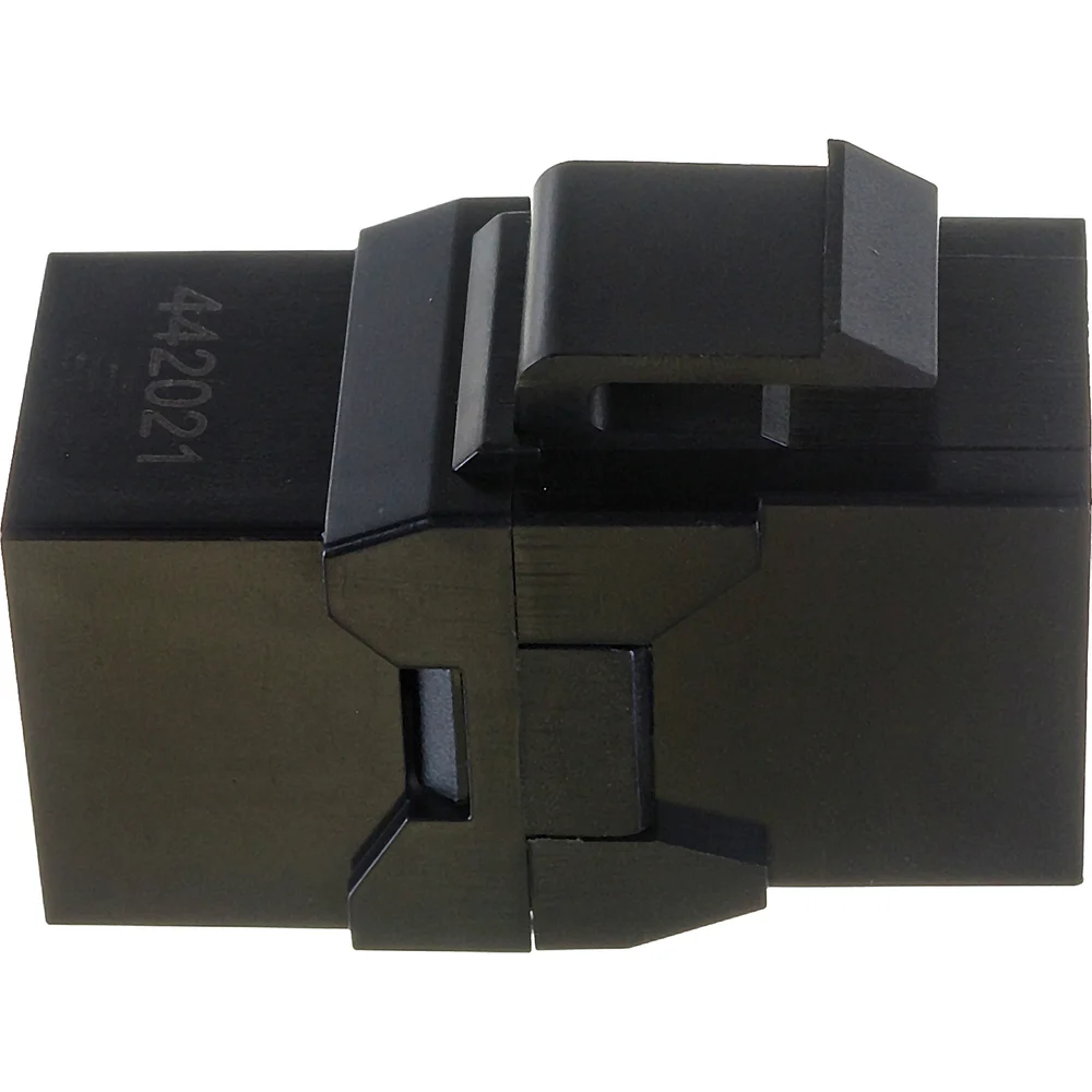 Проходной адаптер Hyperline CA2-KJ-C6-BK 444915